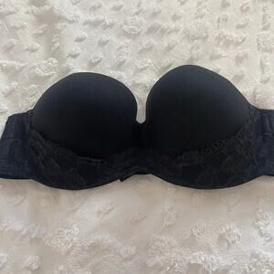 Victoria's Secret Body by Victoria Lined Strapless Bra Size 36C Black Lace Wire